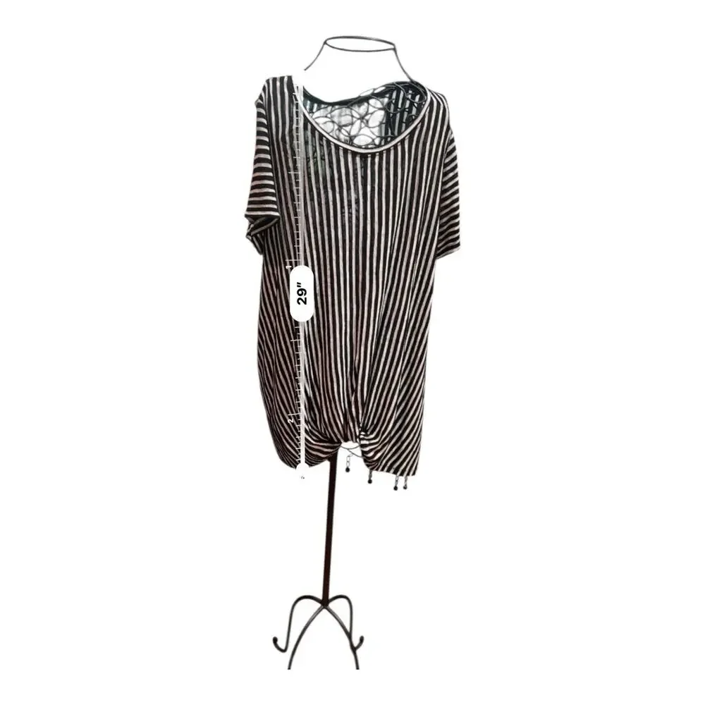 Est 1946 Cato Womens Size 14/16W Twist Hem Top Black White Stripe Short Sleeve
